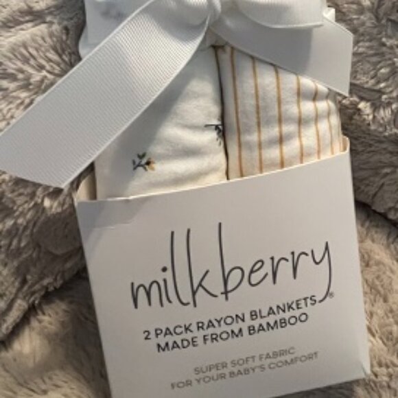 NWT Luxe + Willow 2Pack Multi use Muslin Swaddle Baby Blankets. MADE FROM BAMBOO - Picture 2 of 5